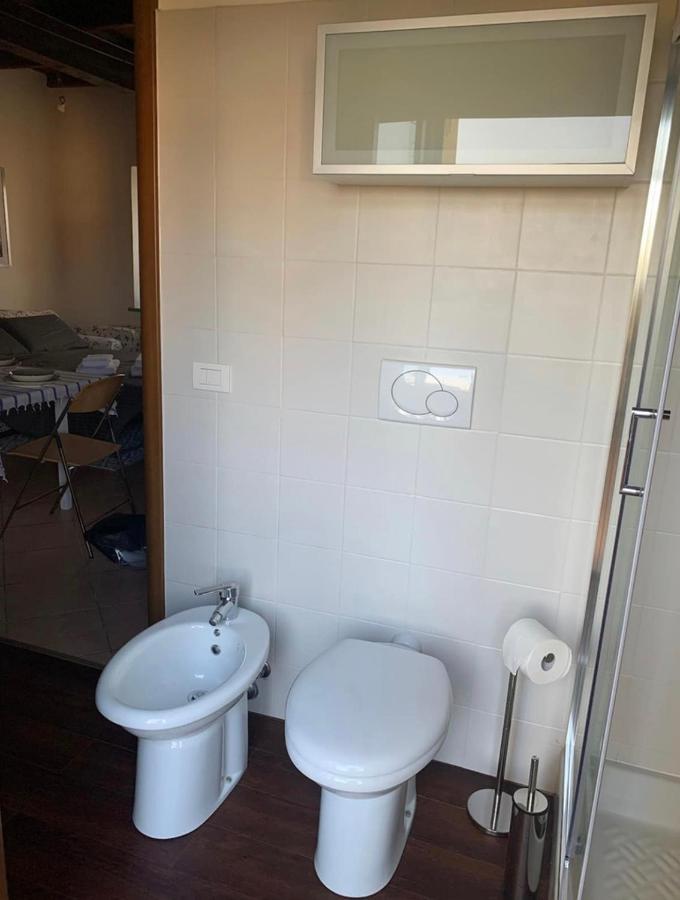 Colline Di Barengo Apartment Momo ภายนอก รูปภาพ